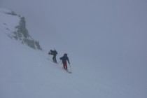 Am zweiten Tag konnten wir wegen des schlechten Wetters nur bis zum Skidepot der Dreiländerspitze.
