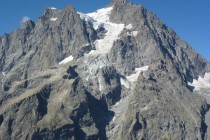 Mont Pelvoux 3943m, mit dem Glacier des Violettes. Hier sind wir vor drei Jahren während der Überschreitung abgestiegen.