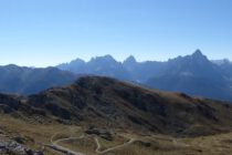 Das Gipfelpanorama reichte über die Dolomiten bis zur Königspitze im Westen